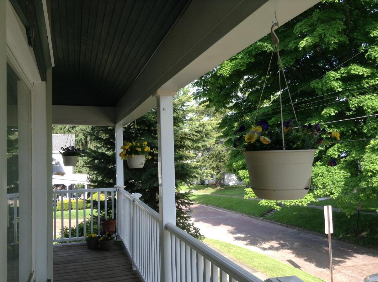 Ottaway Inn Llc Corry 외부 사진