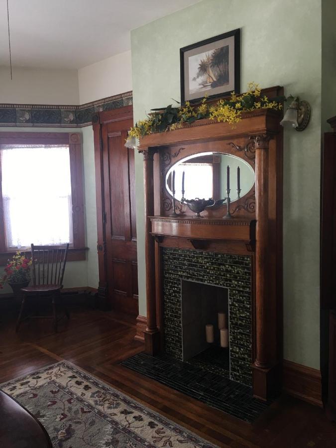 Ottaway Inn Llc Corry 외부 사진