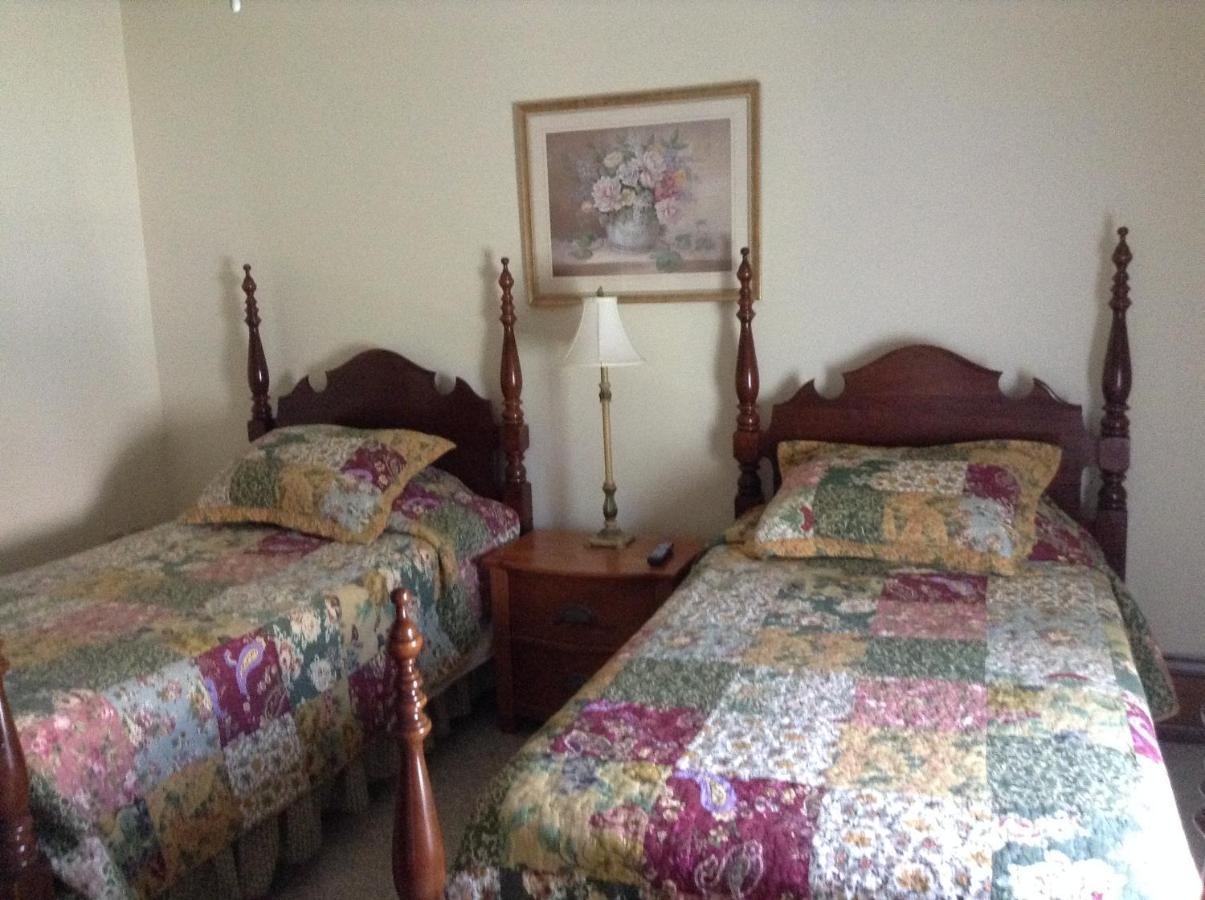 Ottaway Inn Llc Corry 외부 사진