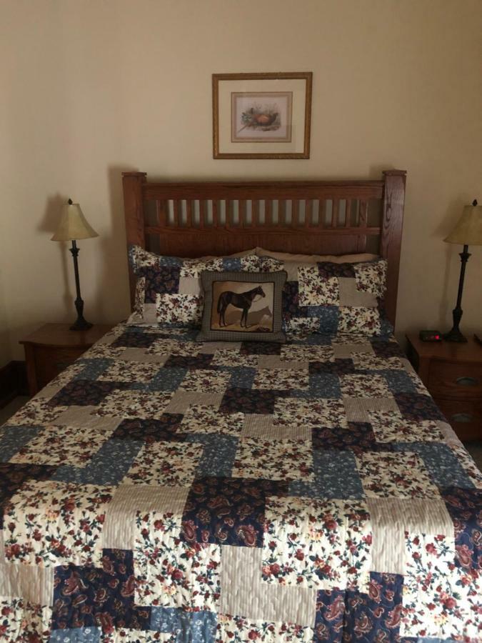 Ottaway Inn Llc Corry 외부 사진