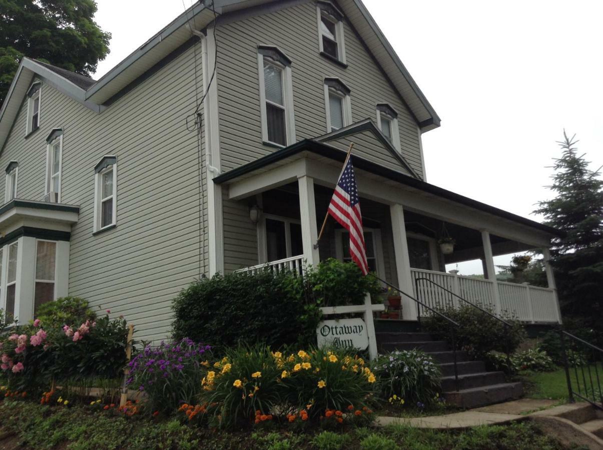 Ottaway Inn Llc Corry 외부 사진